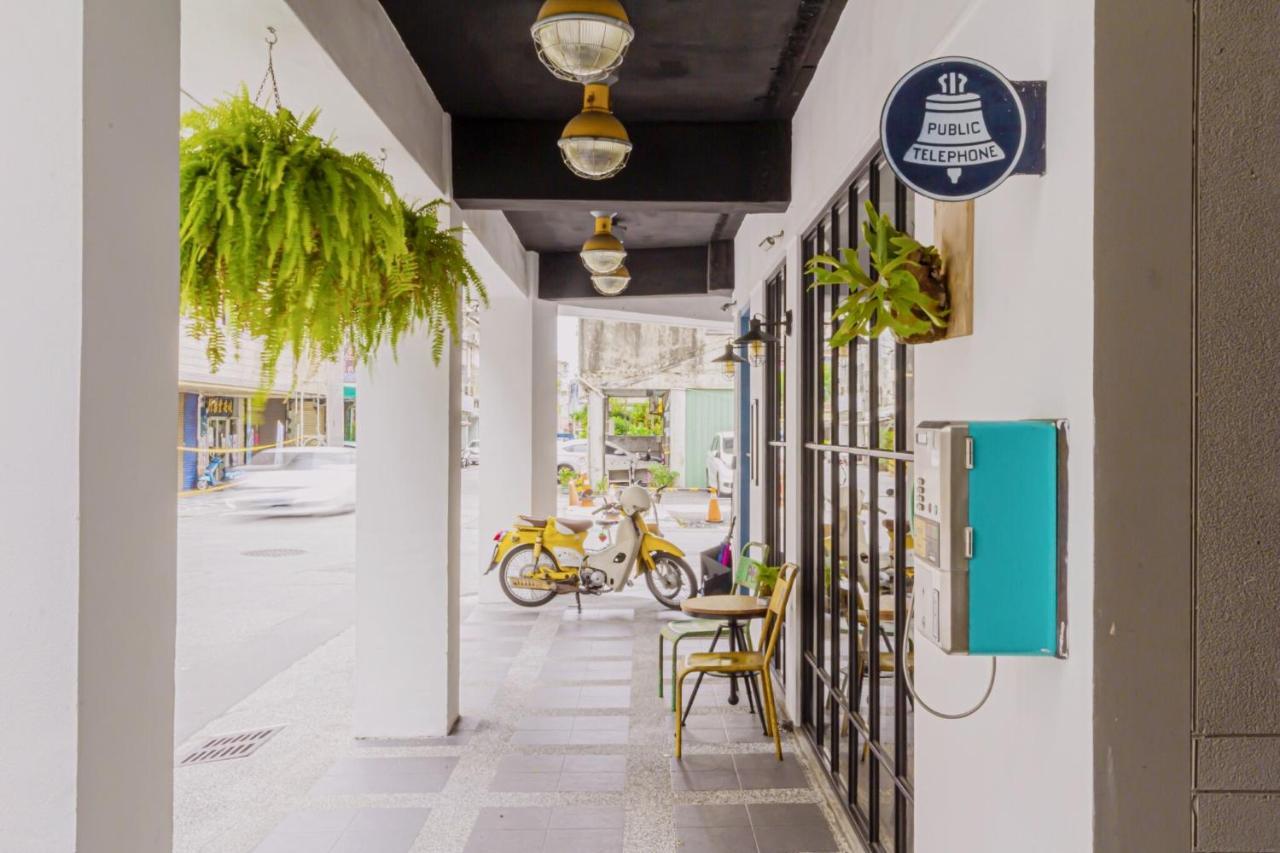 仁愛小公館-市區近東大門 Hualien City Exterior photo